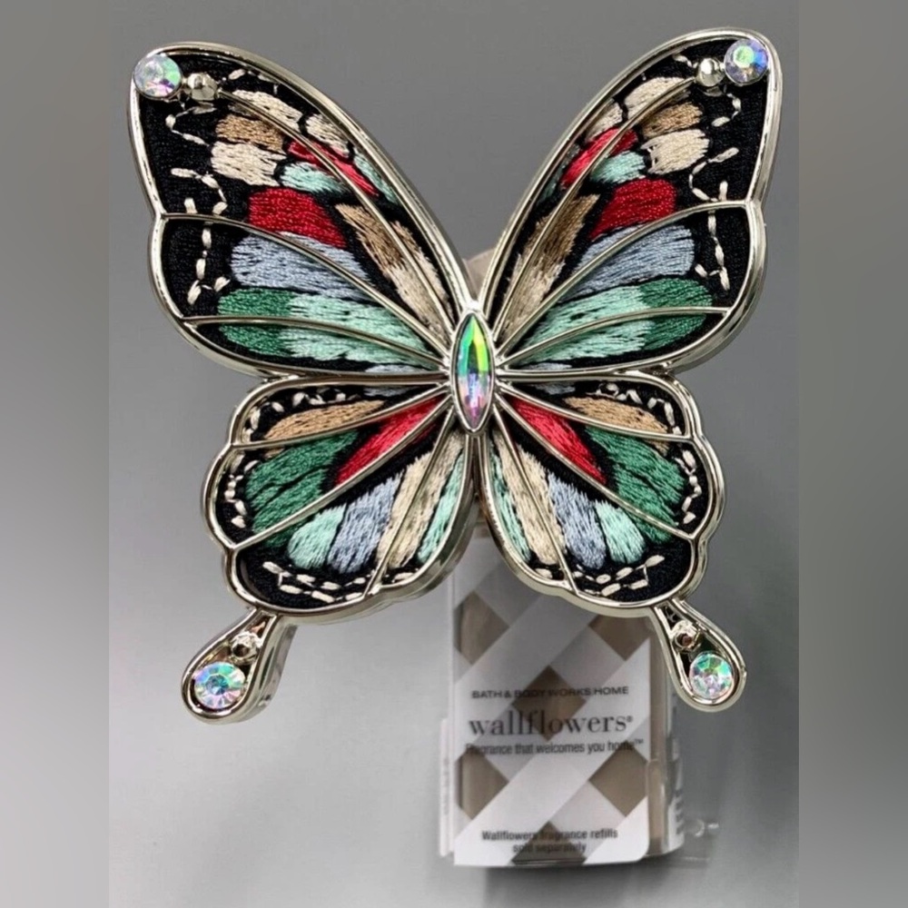 Bath & Body Works Home Embroidered Butterfly Wallflower Plug In
